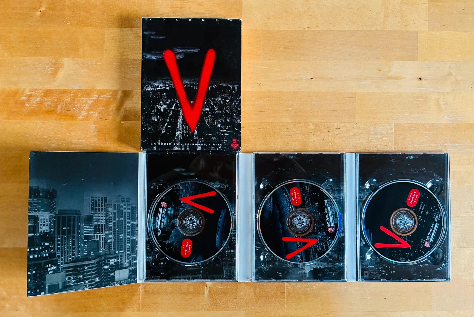 Coffret 3 DVD série V a série TV: episódios de 1 a 10. – photo 3